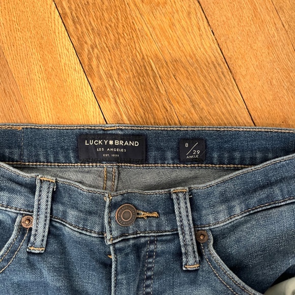 Lucky brand skinny jeans - Picture 2 of 3